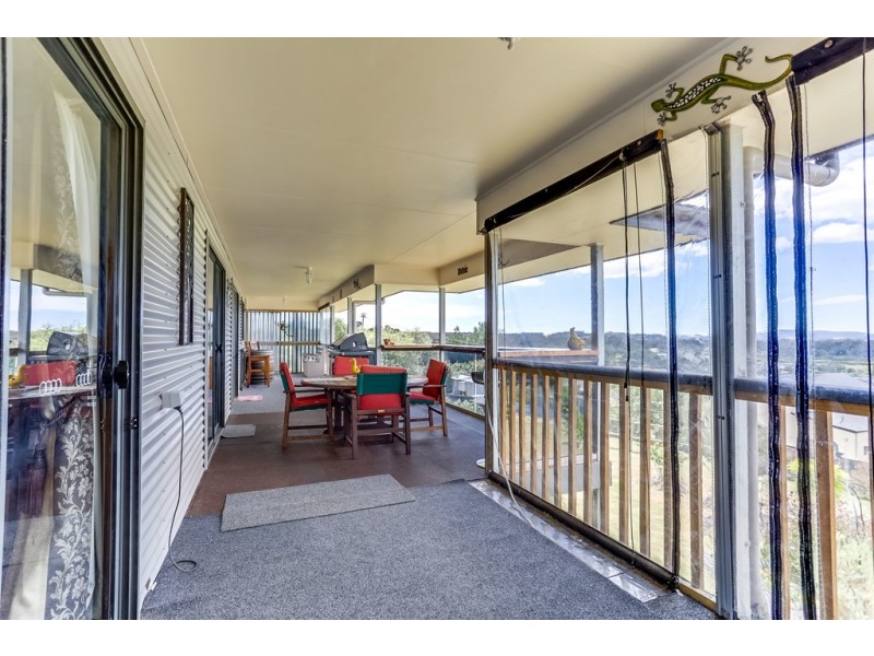 32-34 Brooklyn Street, Beaconsfield TAS 7270