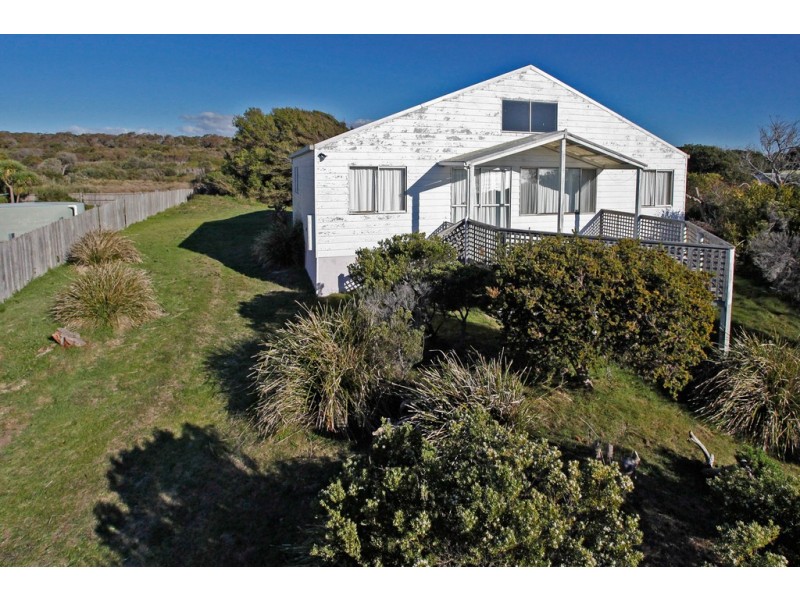 125 Bellbuoy Beach Road, Low Head TAS 7253
