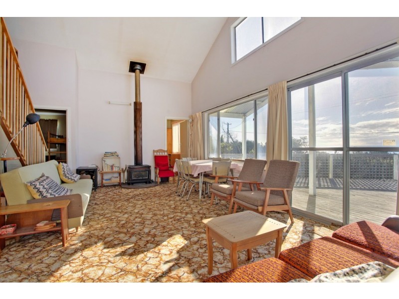 125 Bellbuoy Beach Road, Low Head TAS 7253