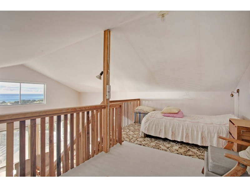 125 Bellbuoy Beach Road, Low Head TAS 7253