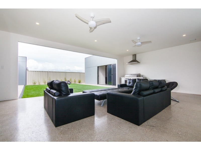 7 Legges Crescent, Prospect TAS 7250