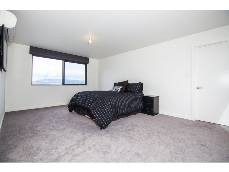 7 Legges Crescent, Prospect TAS 7250
