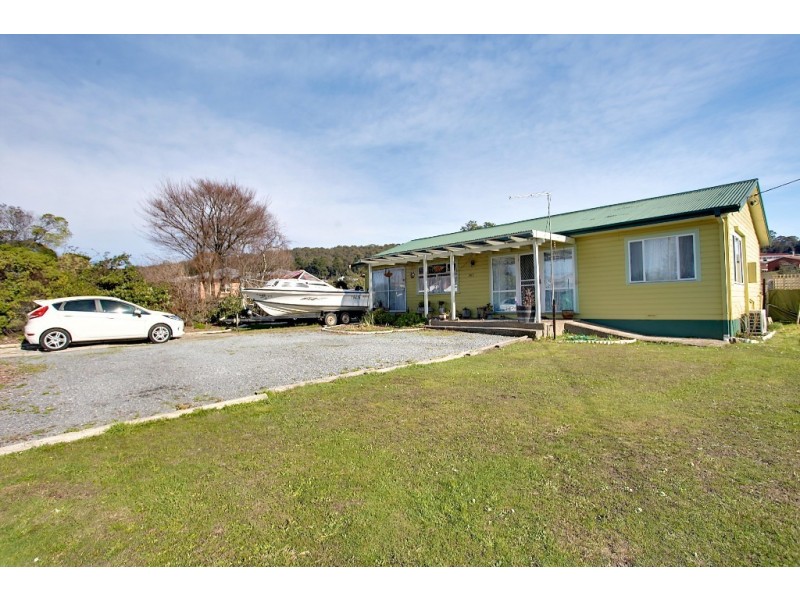 207 Weld Street, Beaconsfield TAS 7270