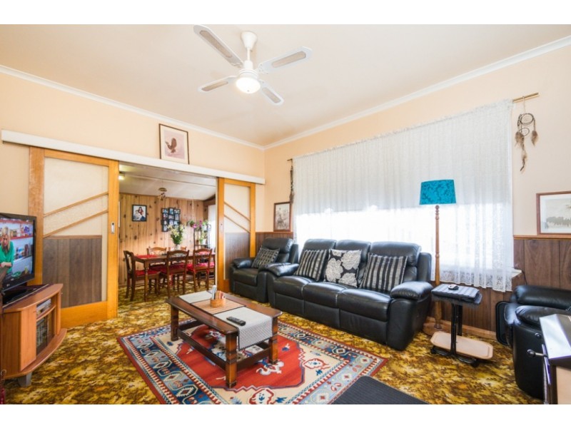 24 Russell Street, Evandale TAS 7212