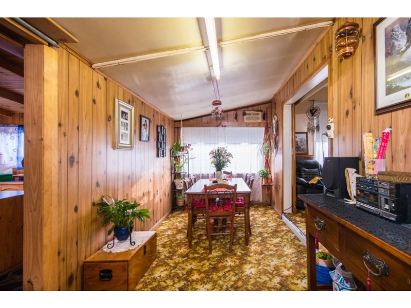 24 Russell Street, Evandale TAS 7212