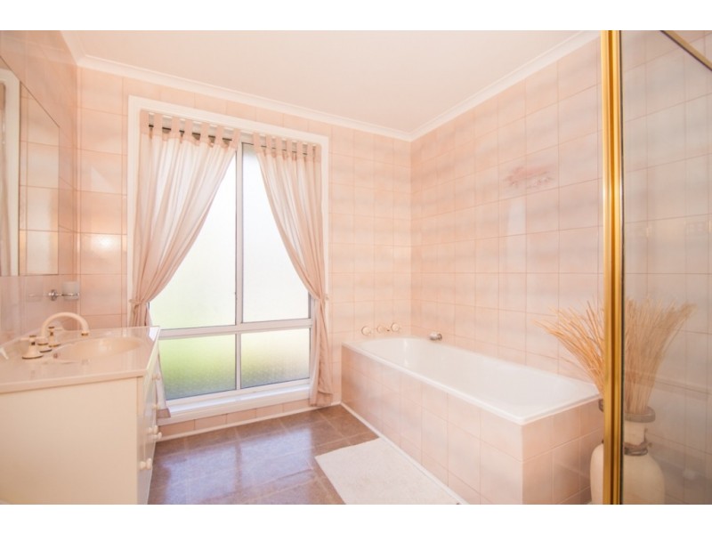 5 Monte Carlo Court, Prospect Vale TAS 7250