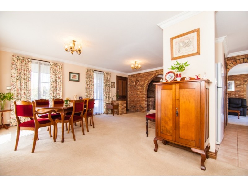 7 El Greco Court, Newnham TAS 7248