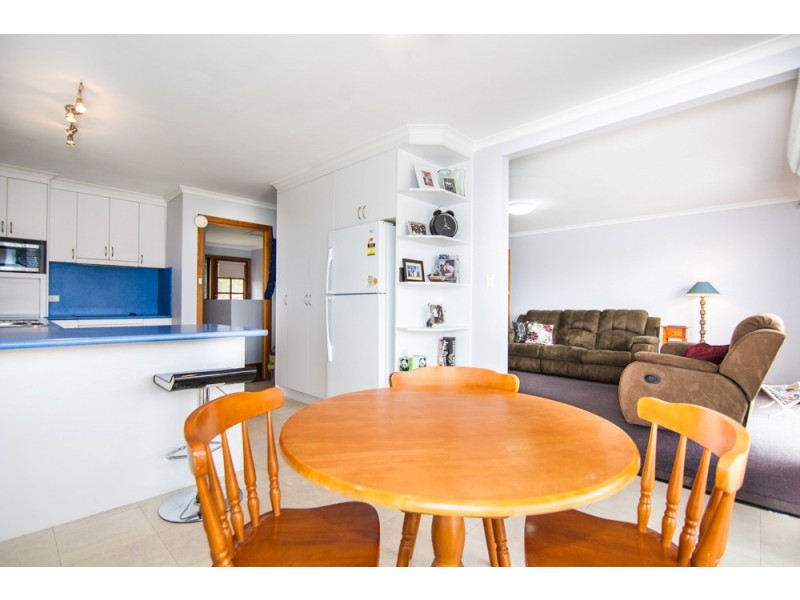 33 Rowland Crescent, Summerhill TAS 7250