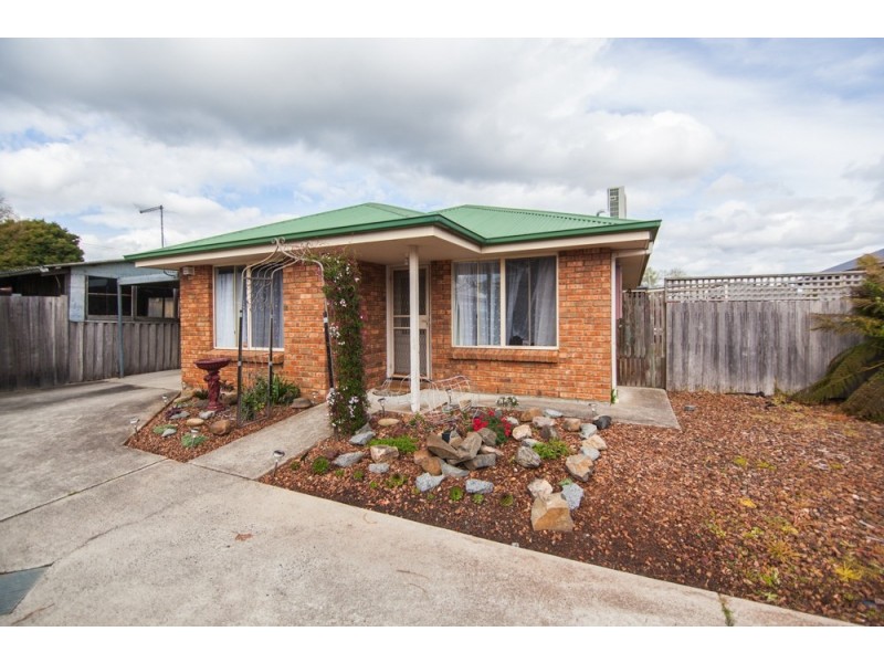 2/35 Haig Street, Mowbray TAS 7248