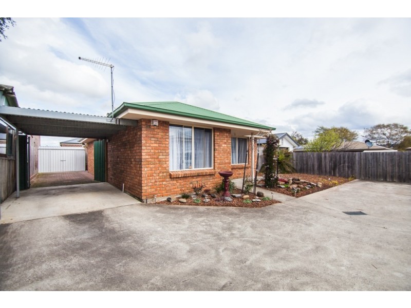 2/35 Haig Street, Mowbray TAS 7248