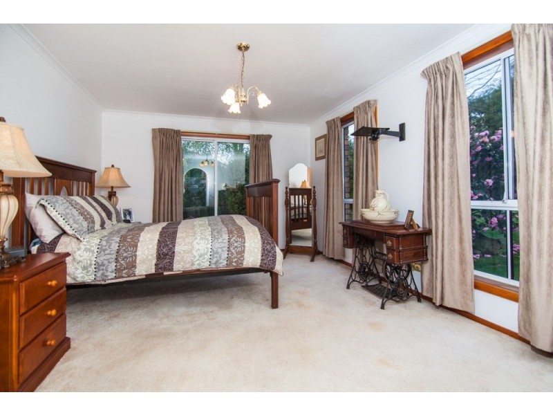 14 Bayview Drive, Blackstone Heights TAS 7250