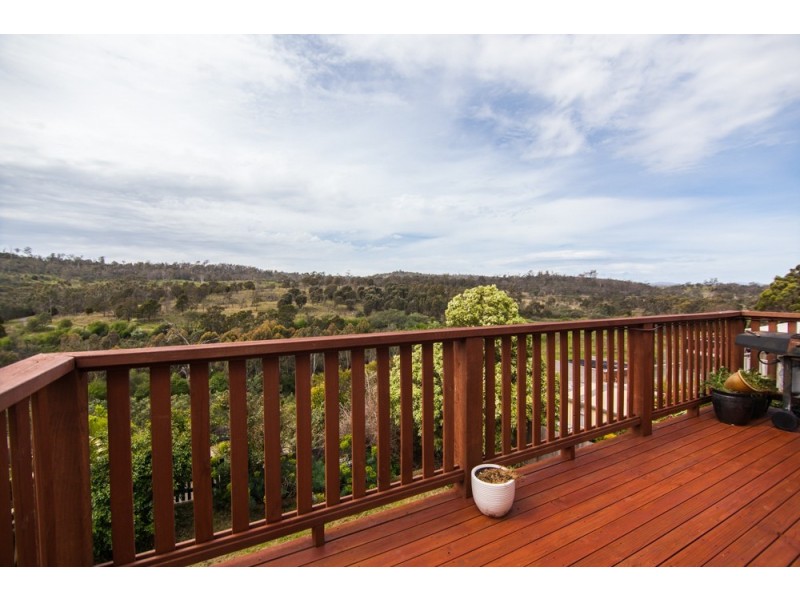 58 Crandon Crescent, Newnham TAS 7248
