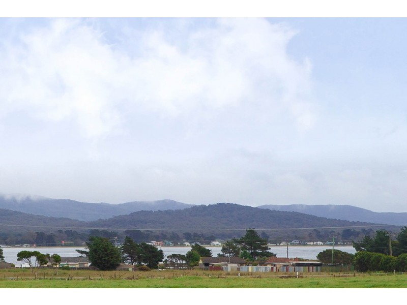 6 Woolcock Court, George Town TAS 7253