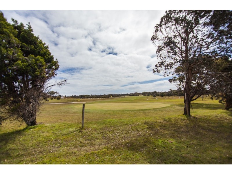 6 Ninth Island Crescent, Lulworth TAS 7252