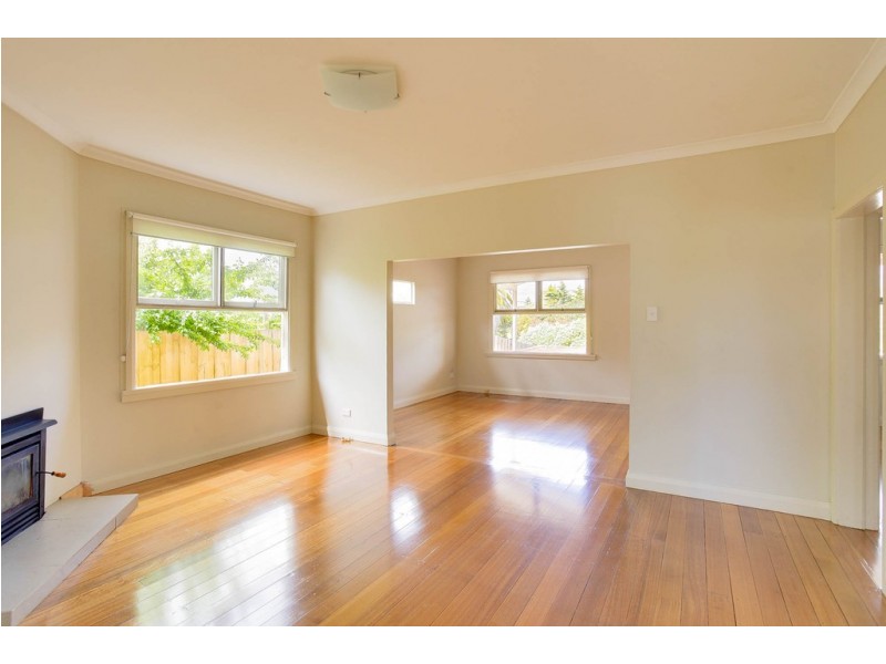 323 Gravelly Beach Road, Gravelly Beach TAS 7276