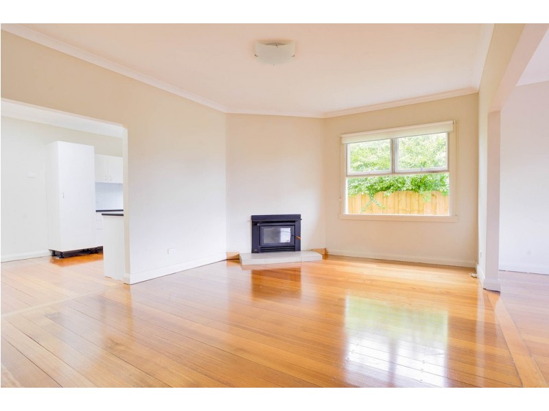 323 Gravelly Beach Road, Gravelly Beach TAS 7276