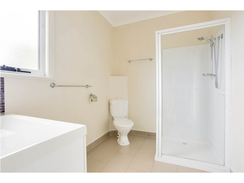 323 Gravelly Beach Road, Gravelly Beach TAS 7276