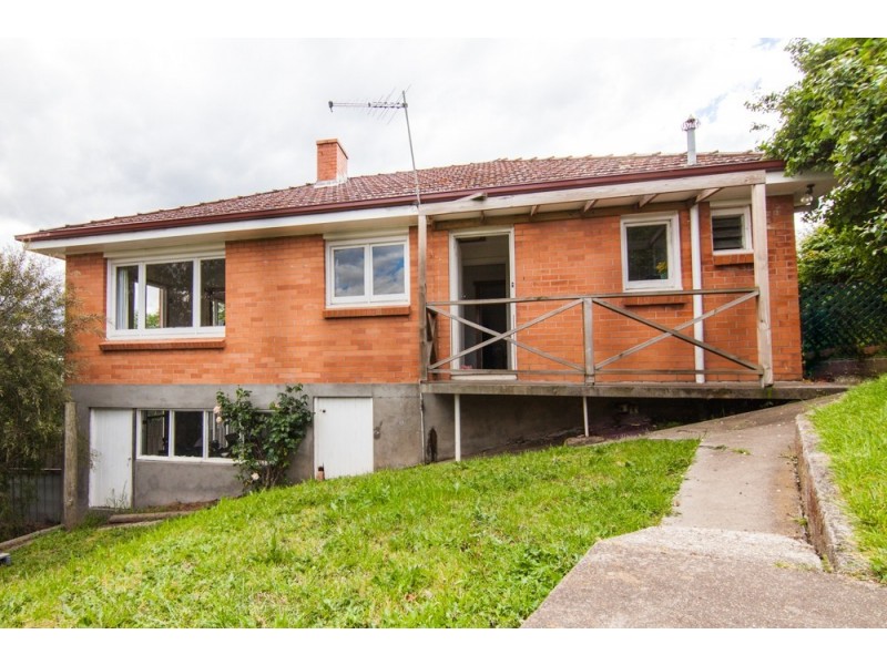 20 Dobson Street, Mowbray TAS 7248