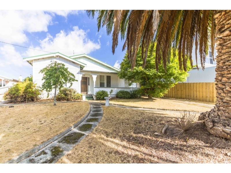 325 Gravelly Beach Road, Gravelly Beach TAS 7276