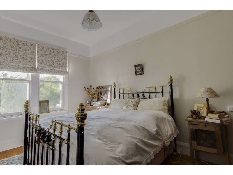 325 Gravelly Beach Road, Gravelly Beach TAS 7276