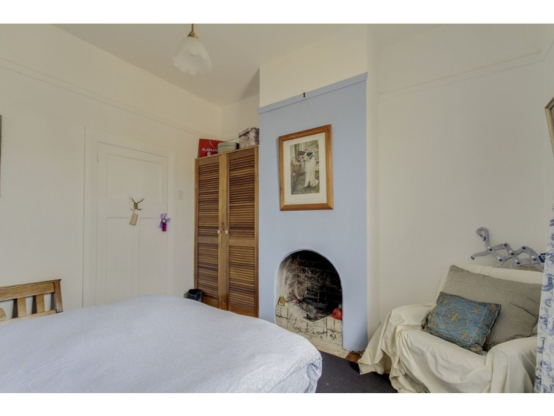 325 Gravelly Beach Road, Gravelly Beach TAS 7276