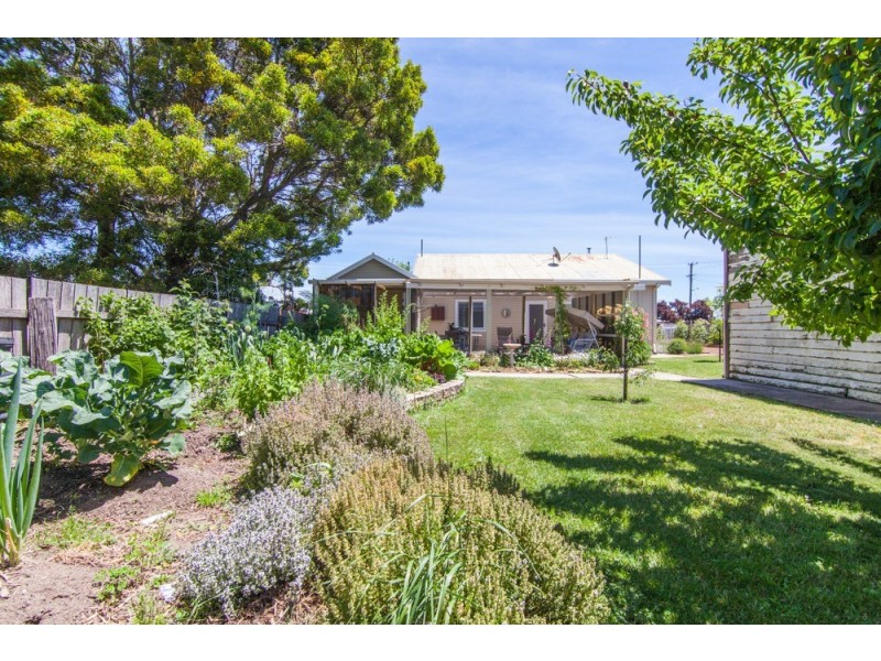 49 Main Street, Cressy TAS 7302