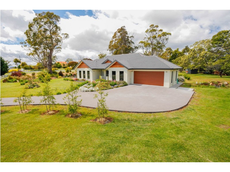 2A Pine Tree Avenue, Grindelwald TAS 7277