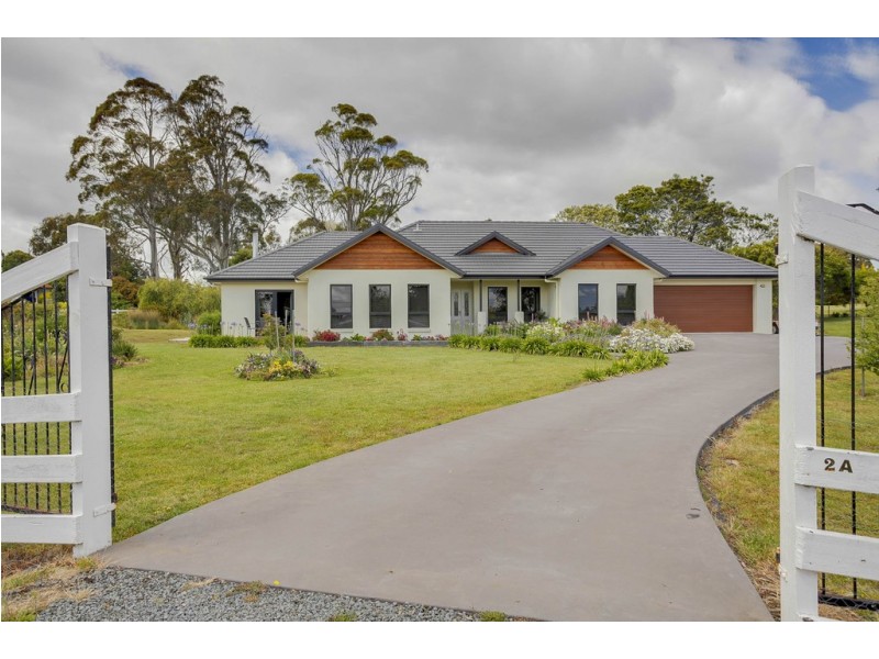 2A Pine Tree Avenue, Grindelwald TAS 7277