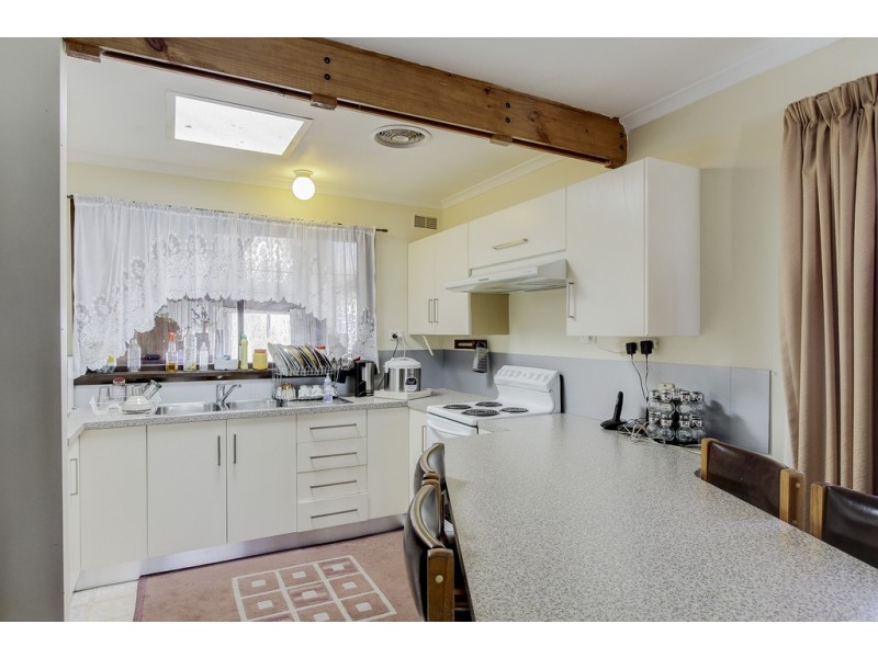 7 Sebastian Court, Newnham TAS 7248