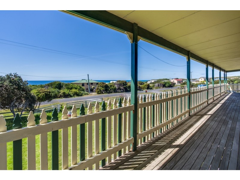 123 Bellbuoy Beach Road, Low Head TAS 7253