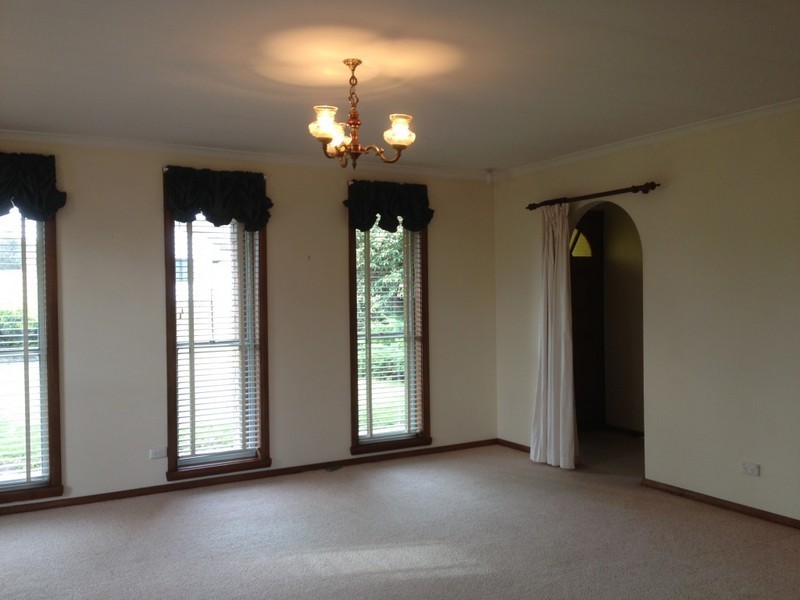 111 Alanvale Road, Newnham TAS 7248