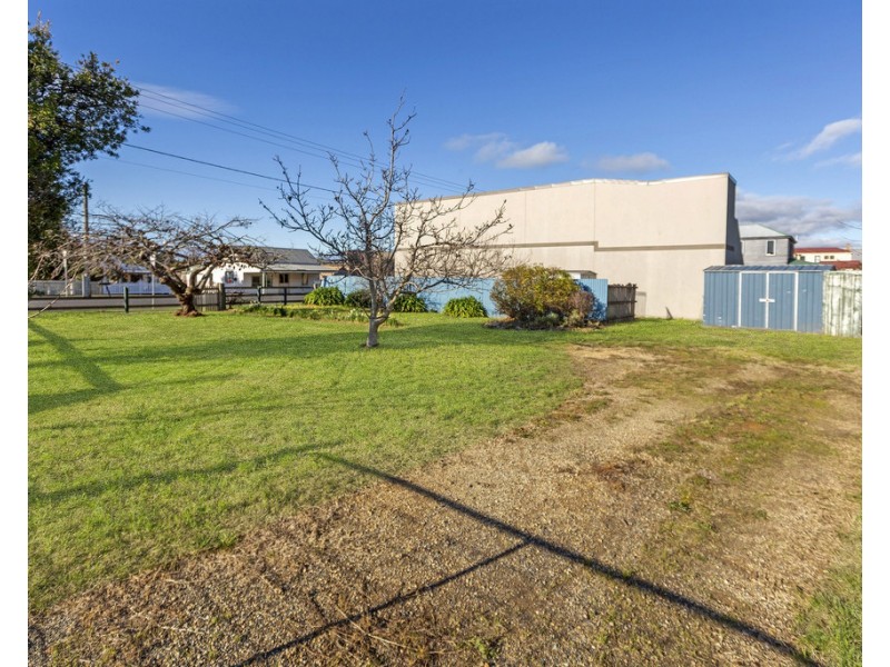 1 William Street, Beaconsfield TAS 7270