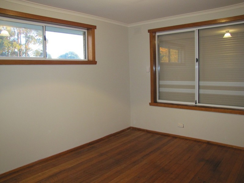 17 Hazelwood Parade, Ravenswood TAS 7250