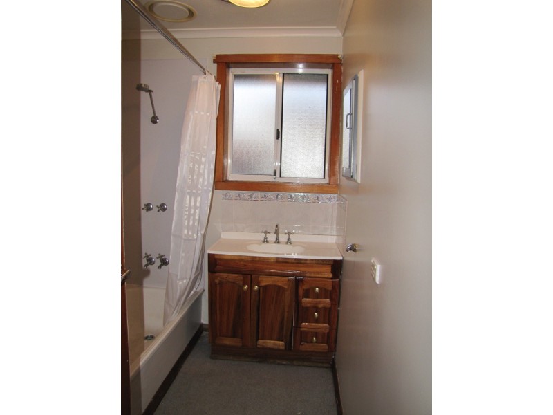 17 Hazelwood Parade, Ravenswood TAS 7250