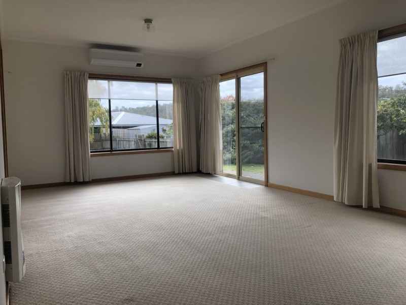 2/128 Main Road, Exeter TAS 7275