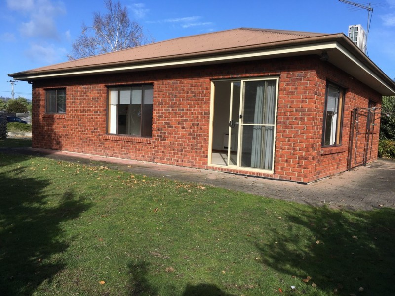 2/128 Main Road, Exeter TAS 7275
