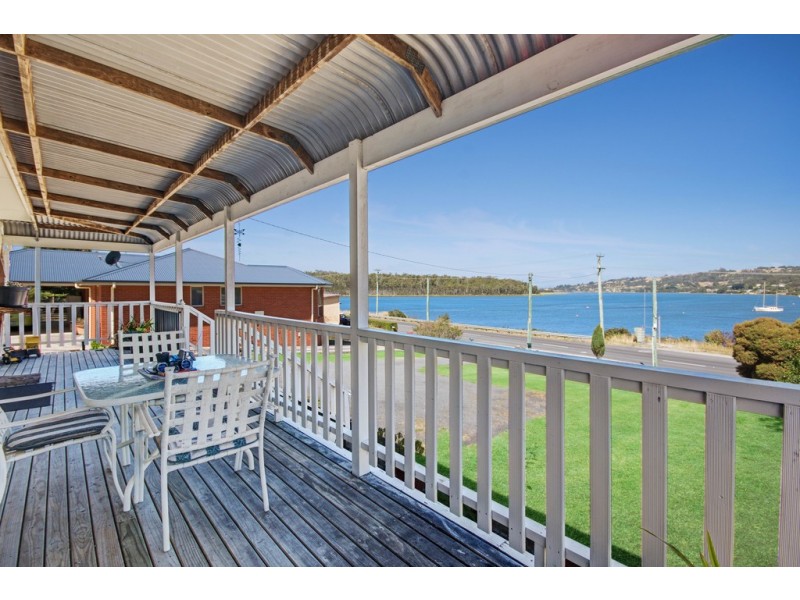 87 Gravelly Beach Road, Blackwall TAS 7275