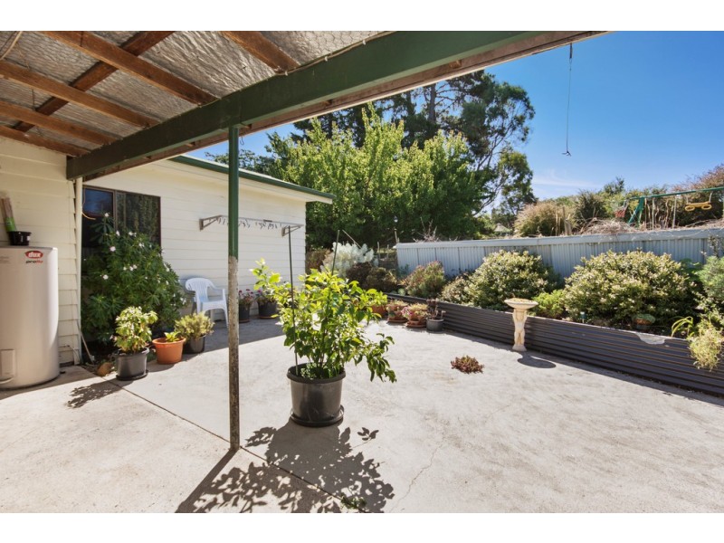 87 Gravelly Beach Road, Blackwall TAS 7275