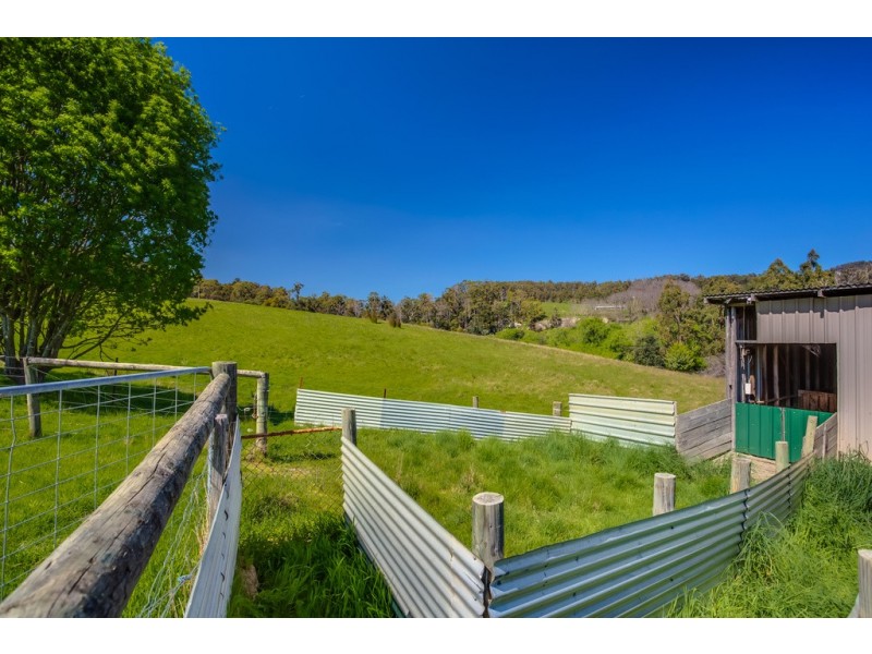 33 McBains Road, Glengarry TAS 7275
