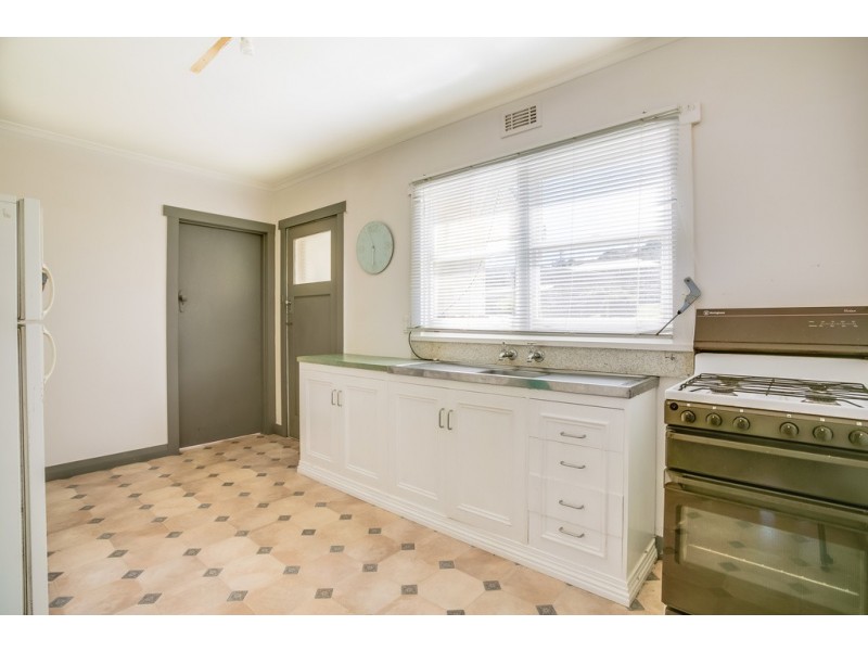 27 Keithleigh Street, Youngtown TAS 7249