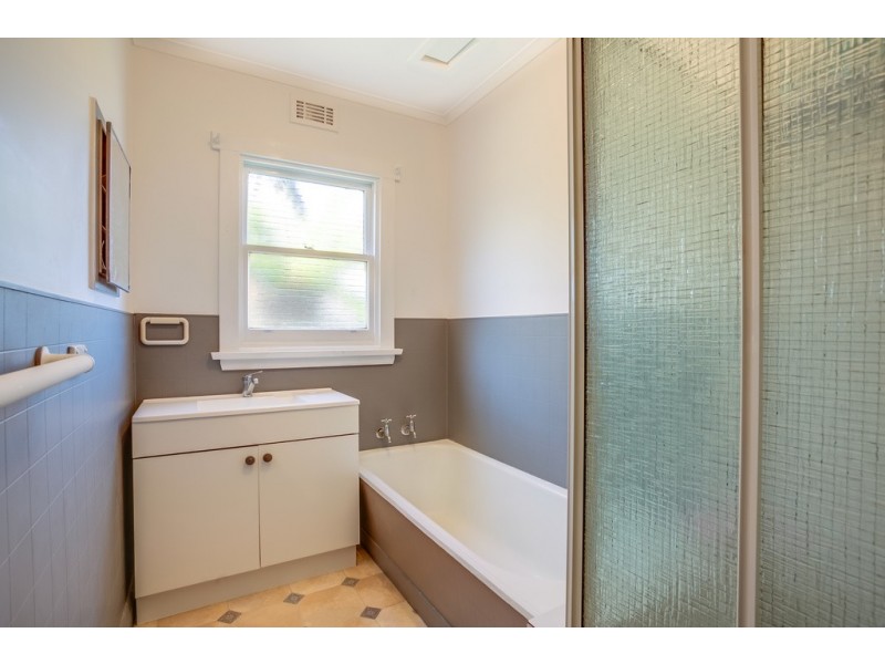 27 Keithleigh Street, Youngtown TAS 7249