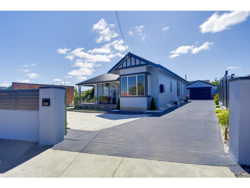 136 Alanvale Road, Newnham TAS 7248