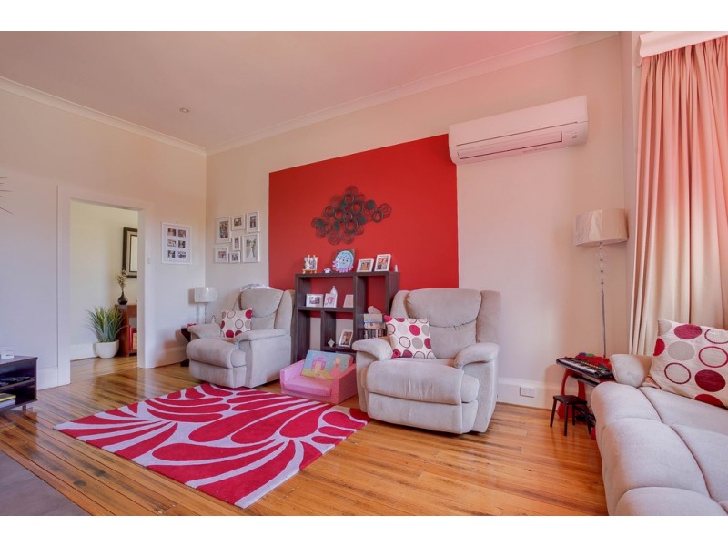 136 Alanvale Road, Newnham TAS 7248