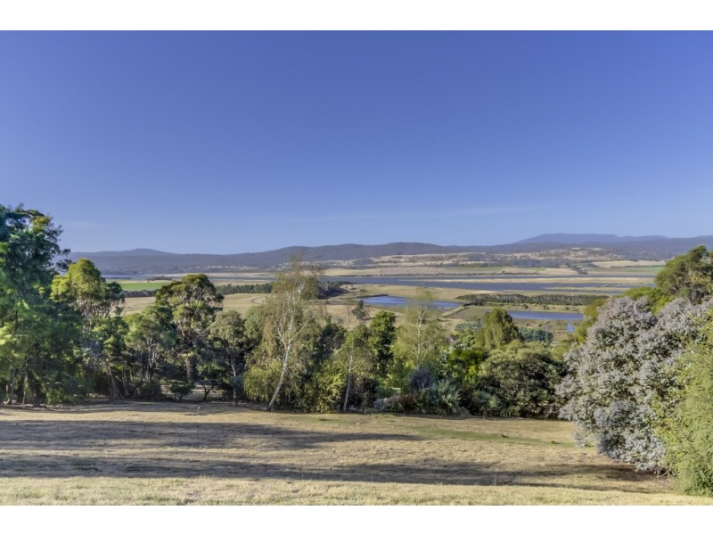 11 Danbury Drive, Legana TAS 7277