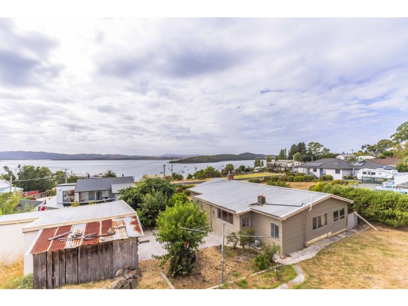 91 Robert Street, Beauty Point TAS 7270
