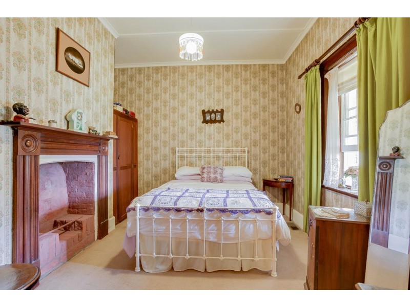 15 Lyttleton Street, East Launceston TAS 7250