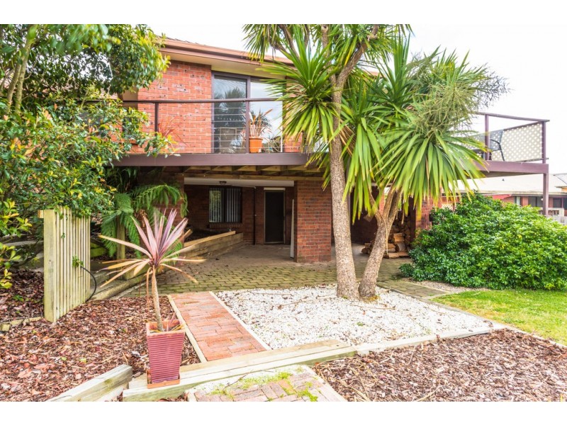 74 Rowland Crescent, Summerhill TAS 7250