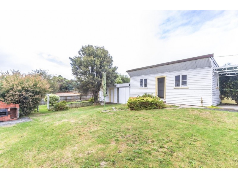 40 Quarantine Road, Kings Meadows TAS 7249