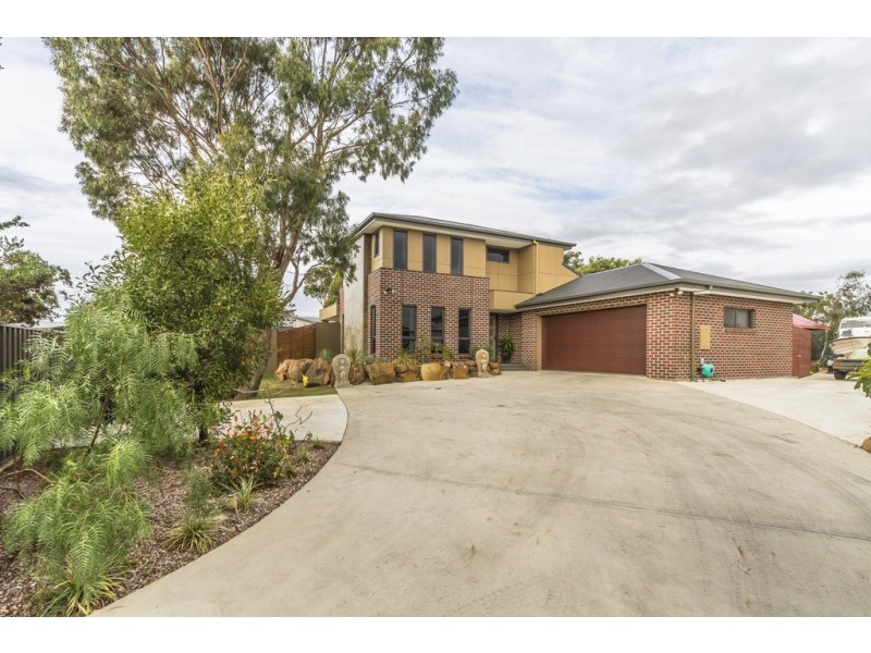27 Southgate Drive, Kings Meadows TAS 7249