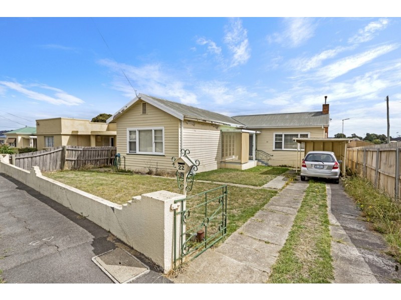 22 Clare Street, Mowbray TAS 7248